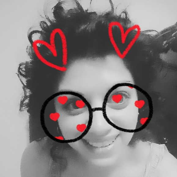 Meet your Posher, Lisa - Picture 4 of 4